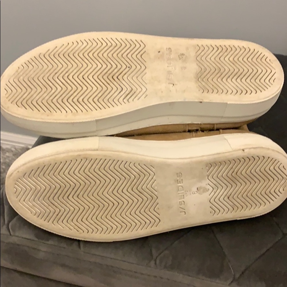 Camel suede J Slides - Picture 6 of 6
